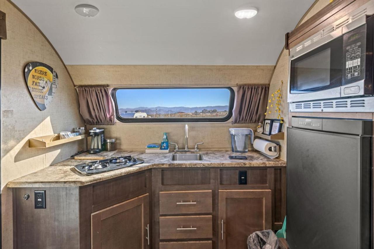 Jt Village Campground - Lil Miss Daisy Joshua Tree Exterior photo